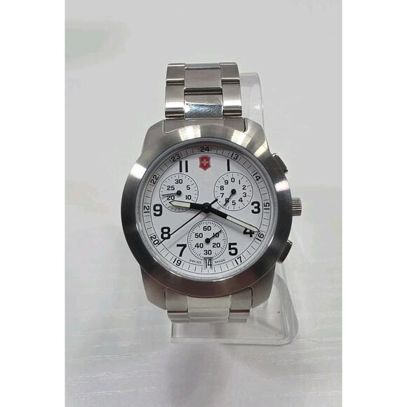 Victorinox Swiss Army Mens Analog Stainless Steel Watch VICT26050.CB New Battery main image 9